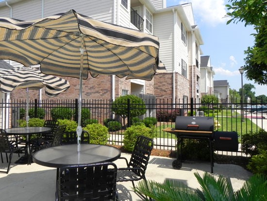 Lexington Place Apartments Pool